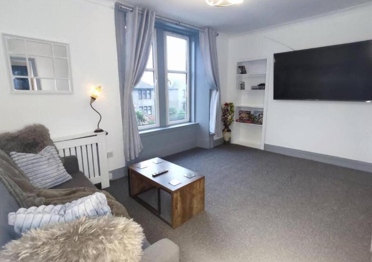 Dundee Football Stadium Apartment Ngoại thất bức ảnh