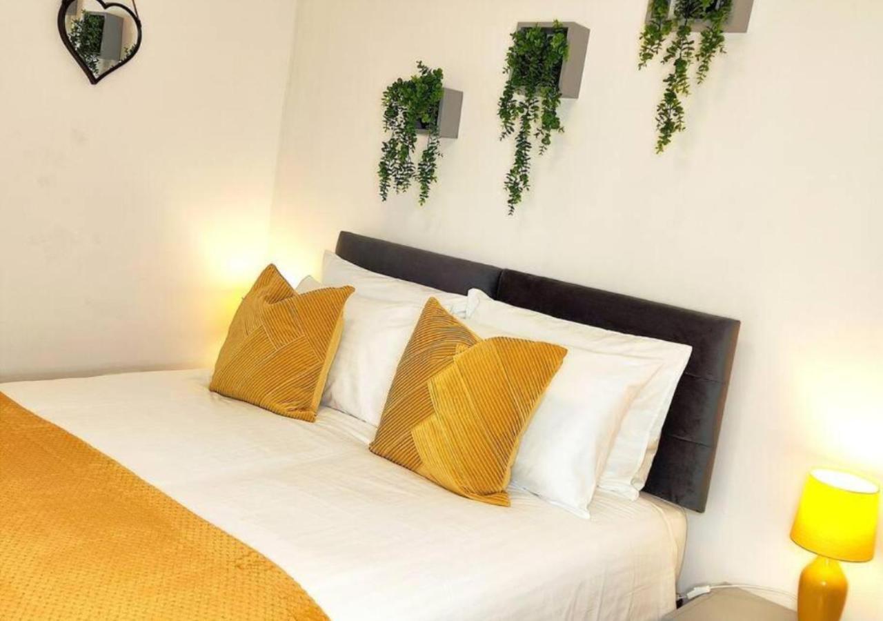Dundee Football Stadium Apartment Ngoại thất bức ảnh